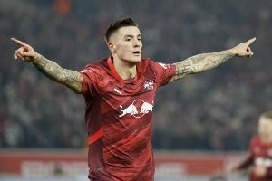 邮报：曼联已经与莱比锡展开谈判，愿意把霍伊伦加入塞斯科交易